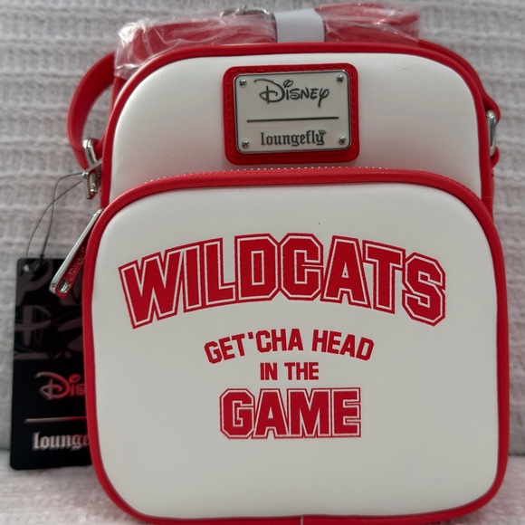 Disney Loungefly HSM Wildcats Crossbody Bag NWT White Red - Picture 2 of 8